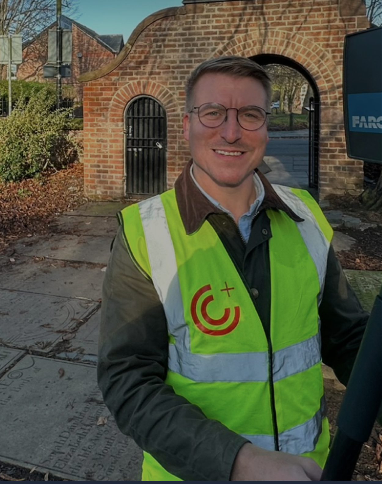 Professional Building Surveyor with 3D Laser Scanner